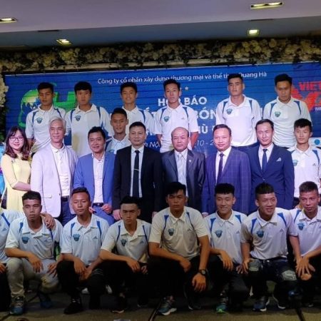 Ra mắt Câu lạc bộ Bóng đá Hà Nội Phù Đổng | Trang Thông tin điện tử tổng hợp Thi đua