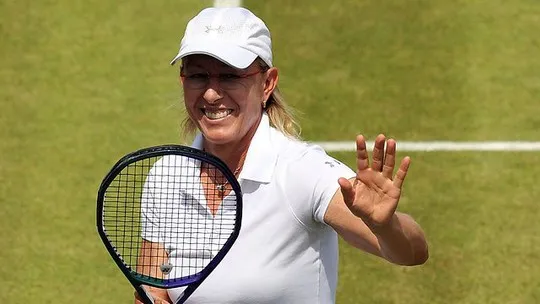 Martina Navratilova - Huyền thoại bền bỉ